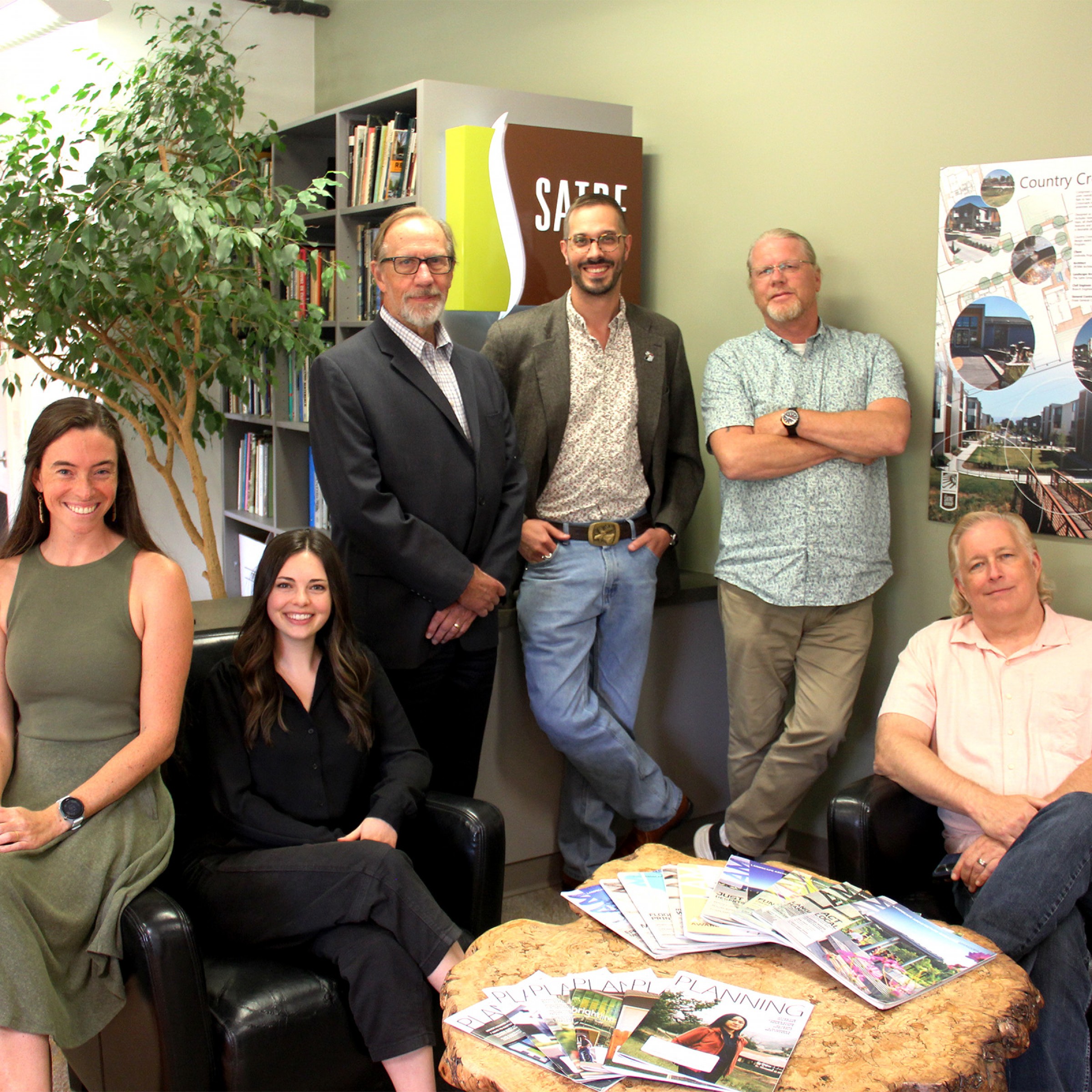 IMG_2987 Group In Office
