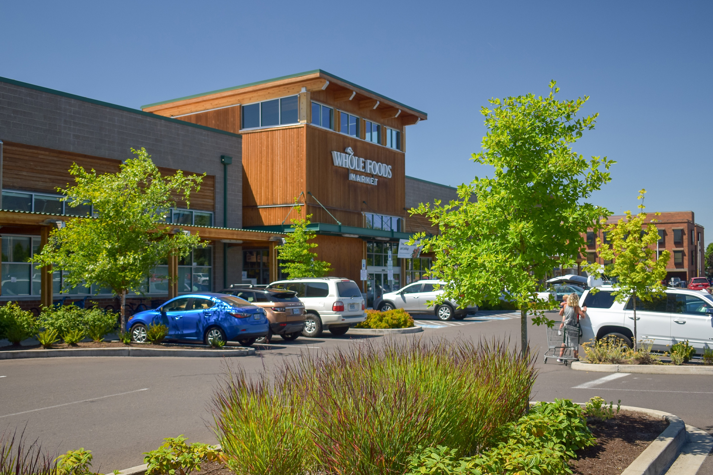 Commercial Thumbnail